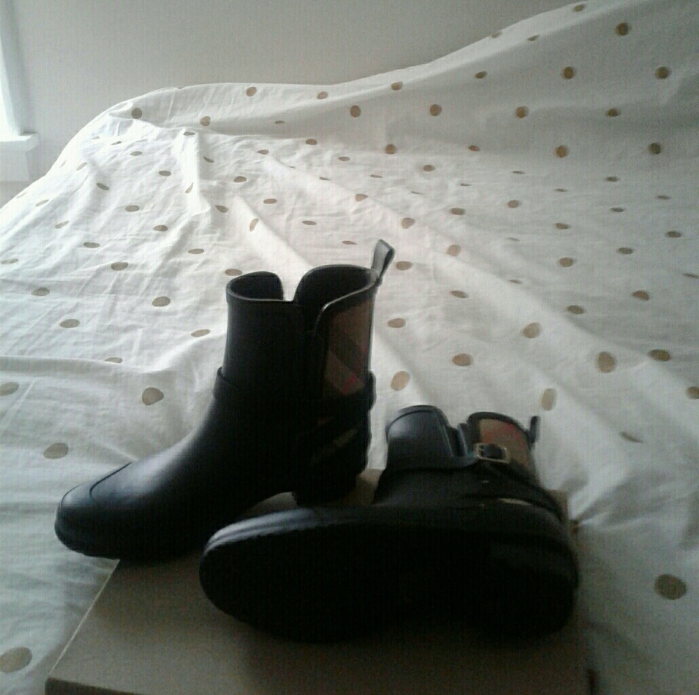 Burberry Women Rain boots