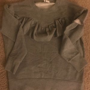 Cute Express Ruffle sweatshirt