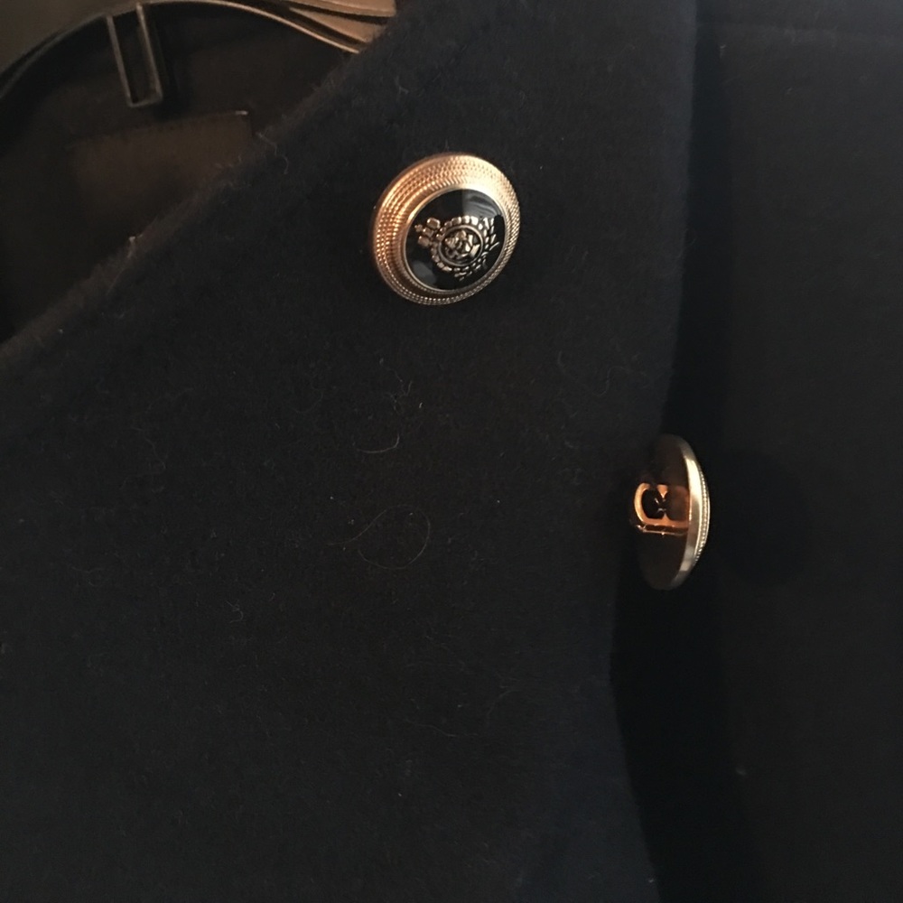 Coat - Picture 2 of 4