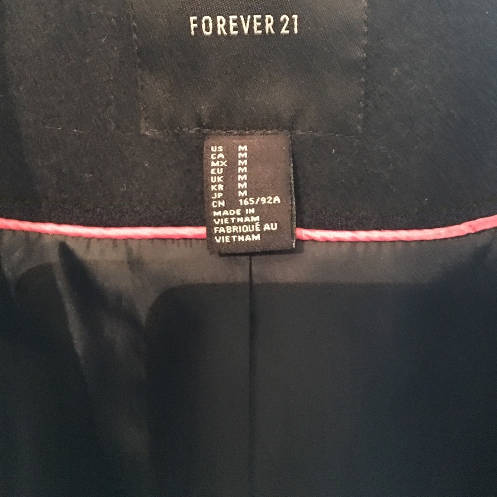 Coat - Picture 3 of 4