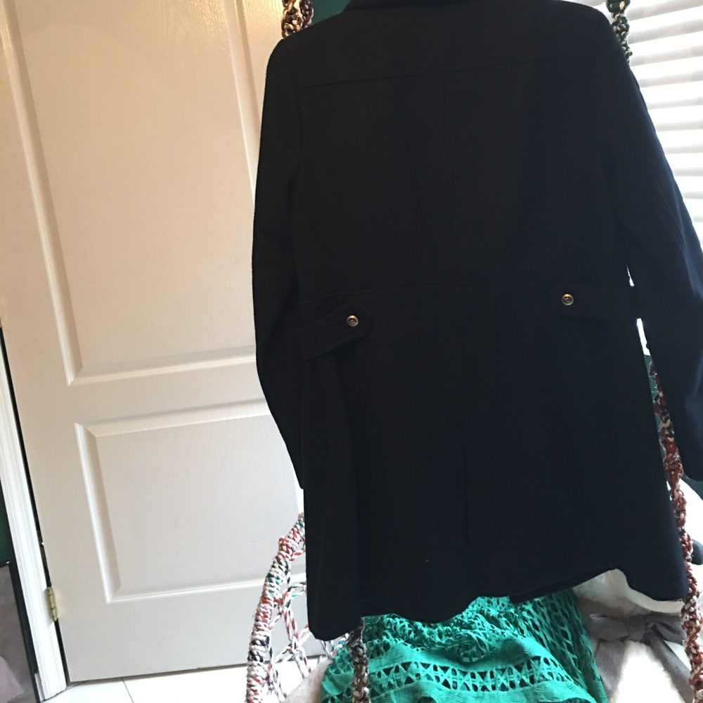 Coat - Picture 4 of 4