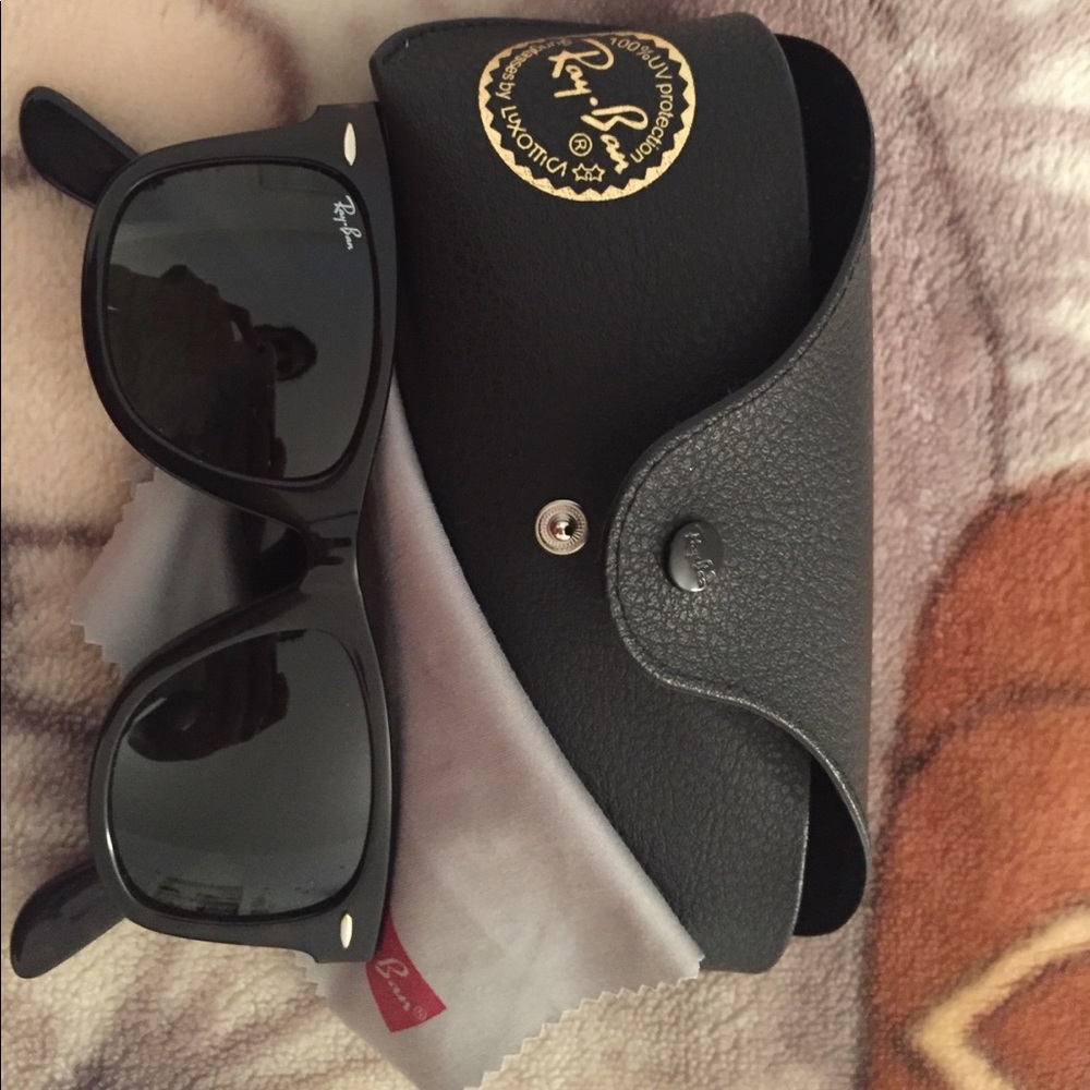 Ray Ban Wayfarer RB2140 902 Tortoise/Green 50mm