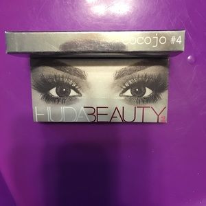 2 pair Huda Beauty Lashes Cocojo