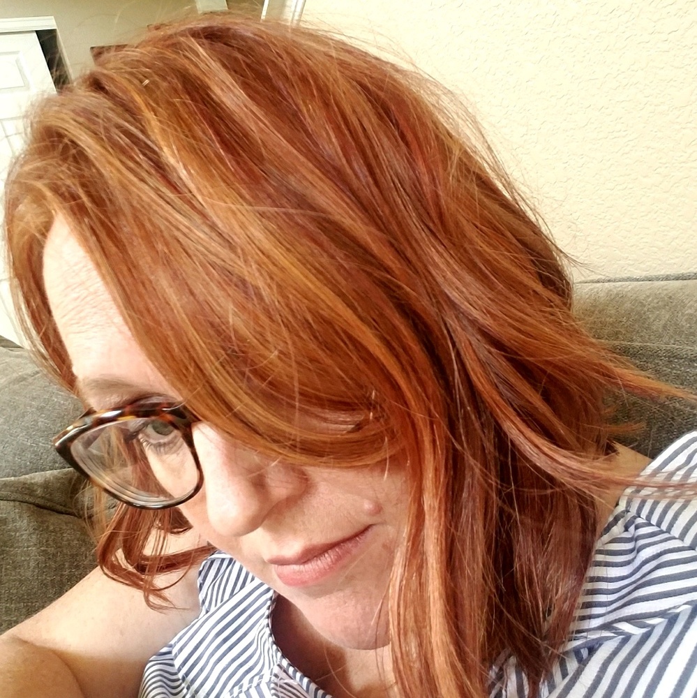 Meet your Posher, Jennifer