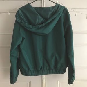 Forever 21 Tops - UNEDITED Forever 21 Pullover/Windbreaker Size M Forever 21 Tops - UNEDITED Forever 21 Pullover/Windbreaker Size M