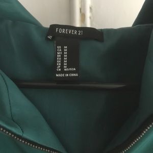 Forever 21 Tops - UNEDITED Forever 21 Pullover/Windbreaker Size M Forever 21 Tops - UNEDITED Forever 21 Pullover/Windbreaker Size M