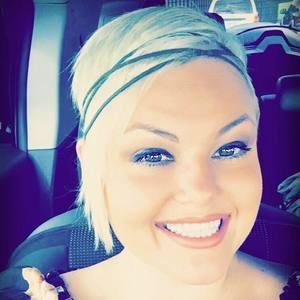 Meet your Posher, Wendy