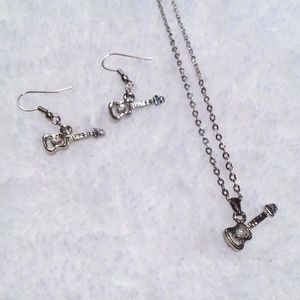 ✨NEW✨ 2 Piece Guitar Jewel Earrings & Necklace Set