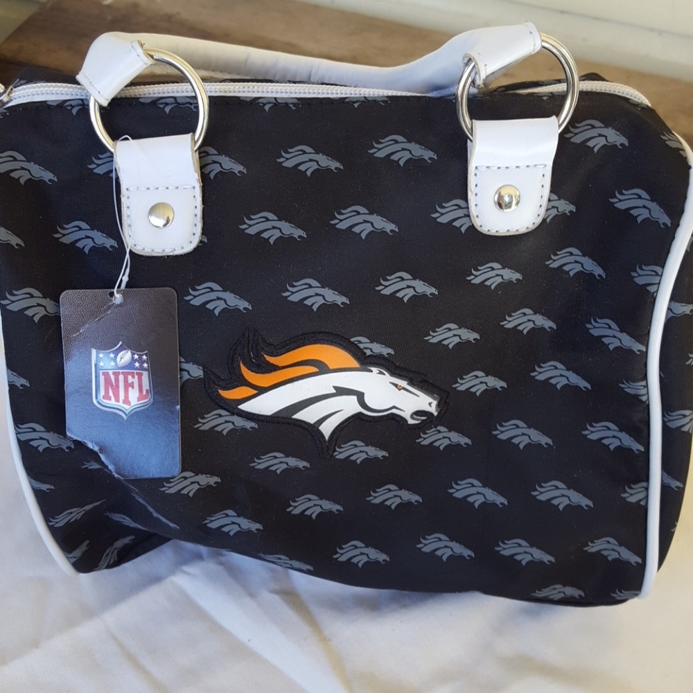 Small handbag