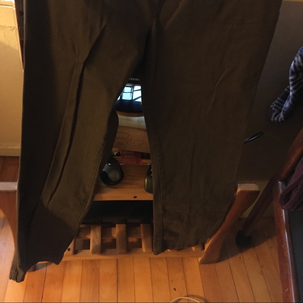 Black cotton stretch waist pants, side pockets