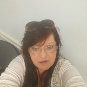 Meet your Posher, Deborah