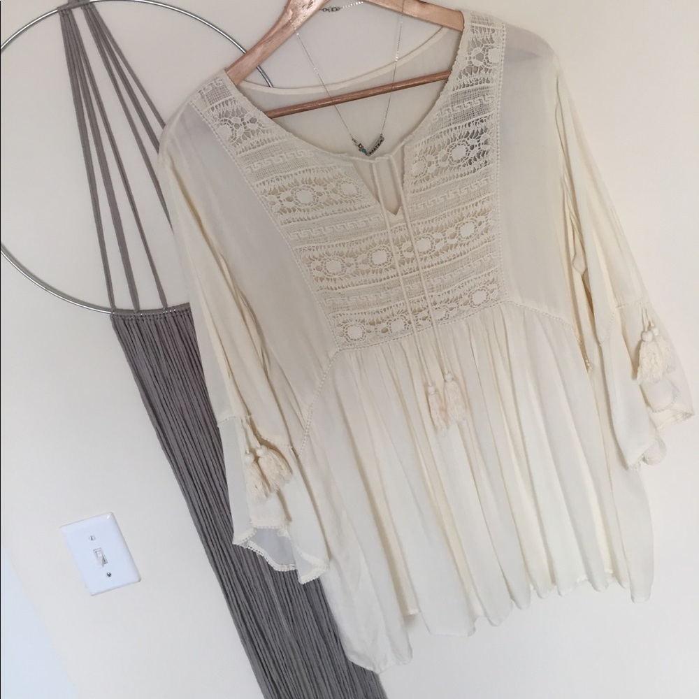 Sacred Threads Tunic Top 🌈✌🏽