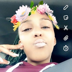 Meet your Posher, Octavia