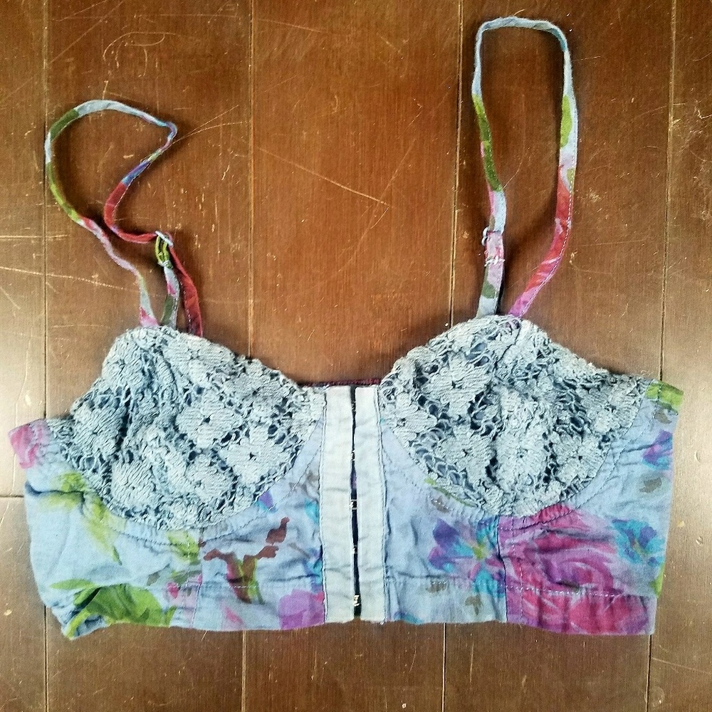 Pins and needles front clasp bralette