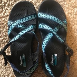Sketchers Outdoor Sandals Size 8