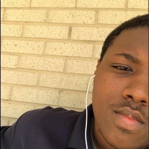 Meet your Posher, Xavier