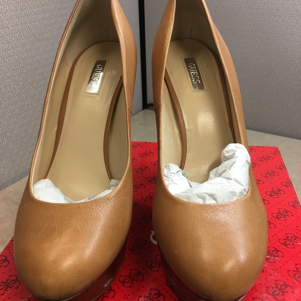 Guess Carmel Shoes