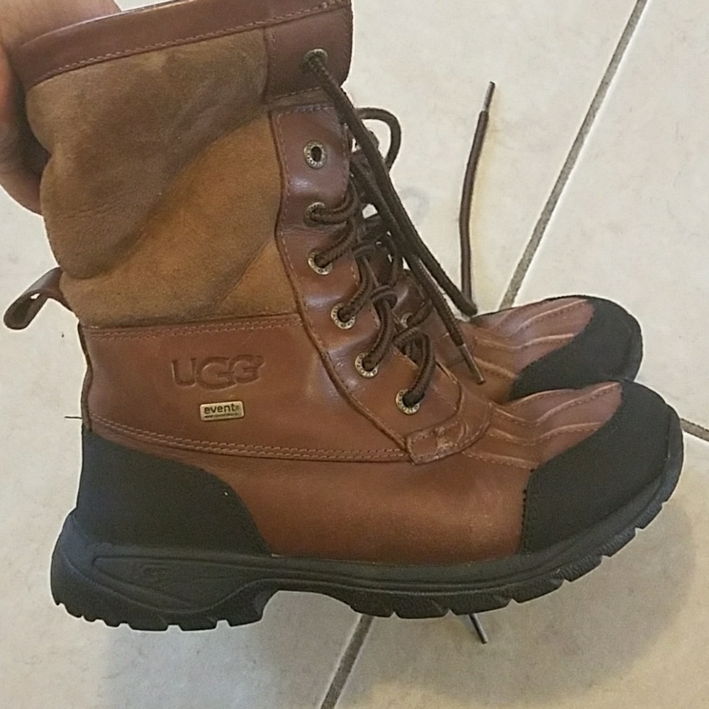 Uggs waterproof snow boots