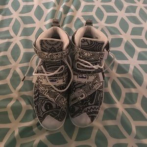 Nike zoom Lebron soldier 9 limited Edition