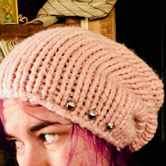 Beanie w/ Studs - Picture 4 of 4