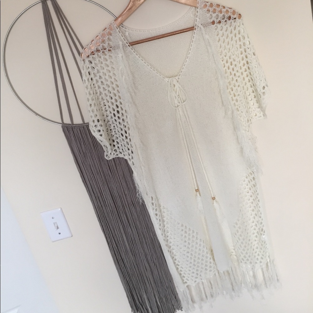 Swimsuit Coverup 🌴