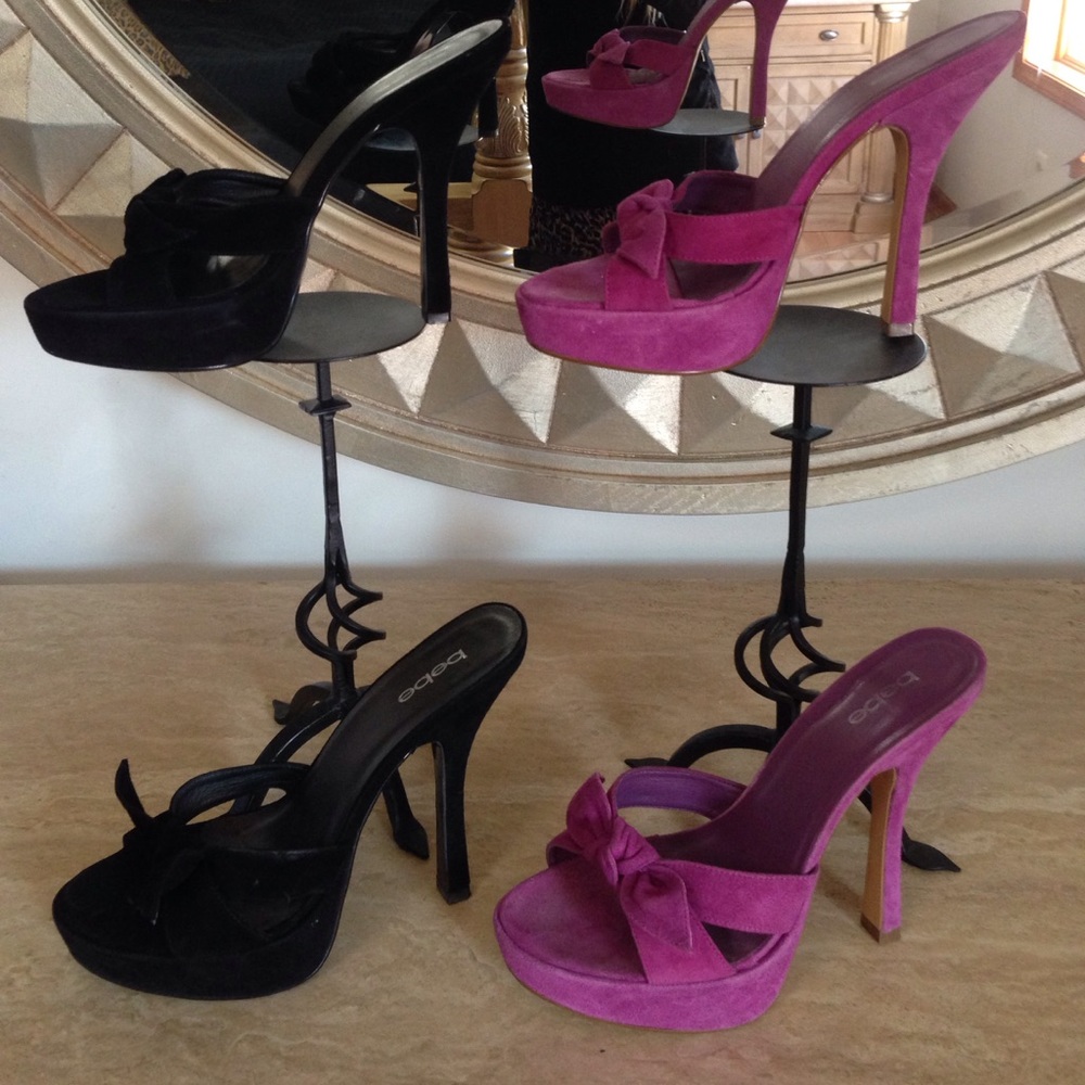 Bebe platform pumps