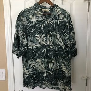 Sz L Tommy Bahama Green Hawaiian Leaf shirt SILK