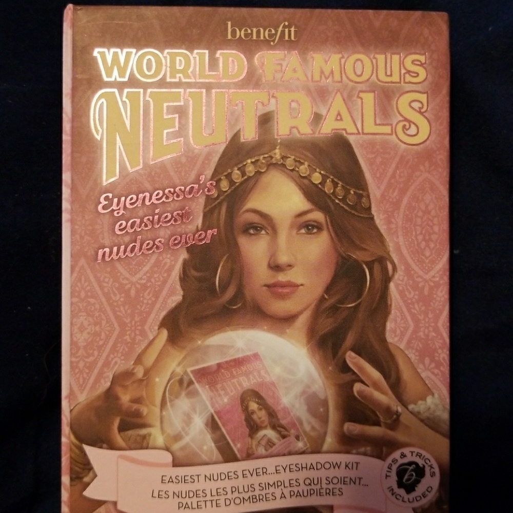 Benefit Cosmetics eyeshadow palette