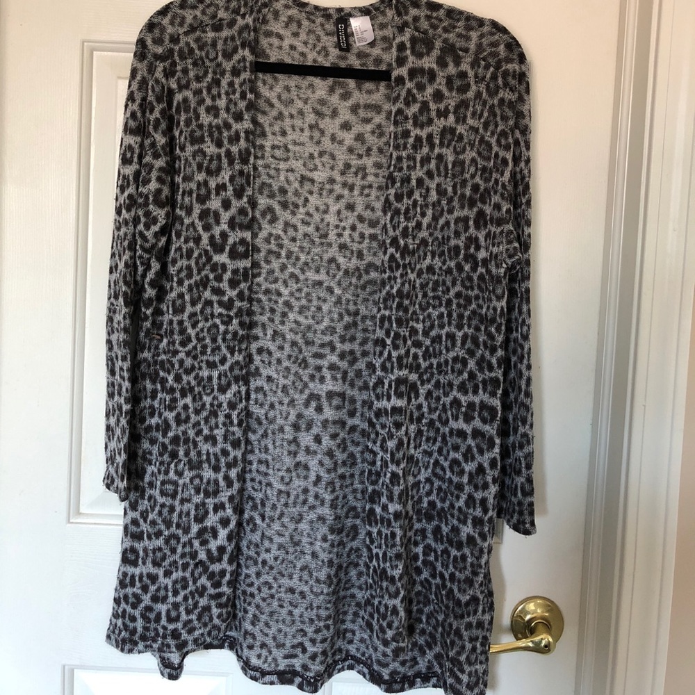 Women’s Cardigan