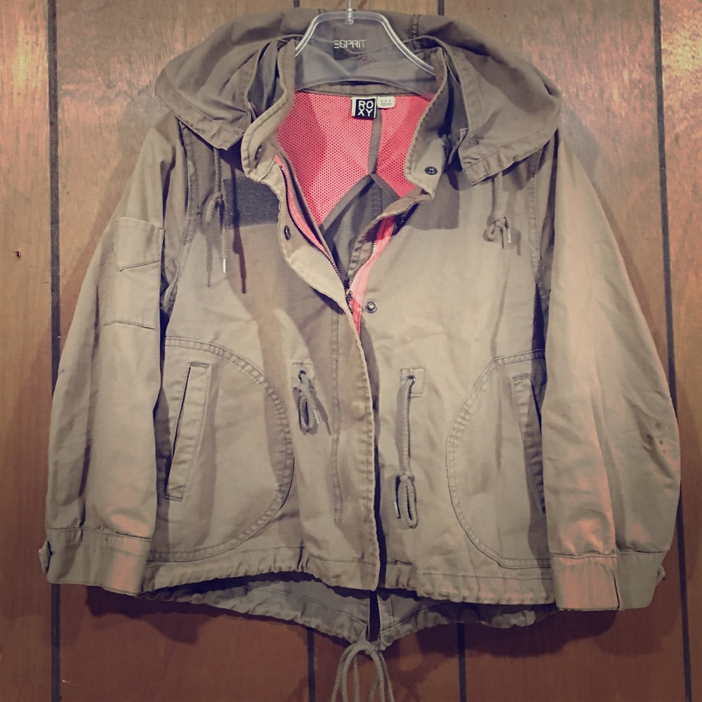 Lightweight cargo jacket