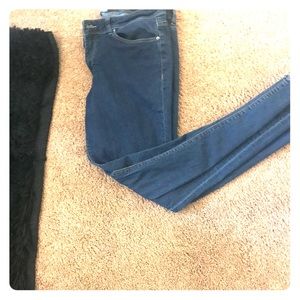 Classic high waisted skinny jean