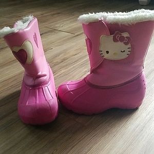 Pink Hello Kitty Snow Boots