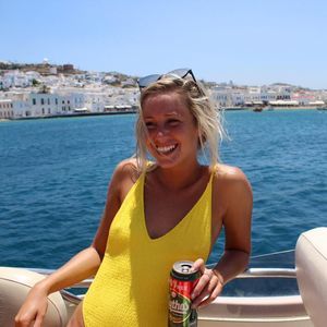 Meet your Posher, Bailey