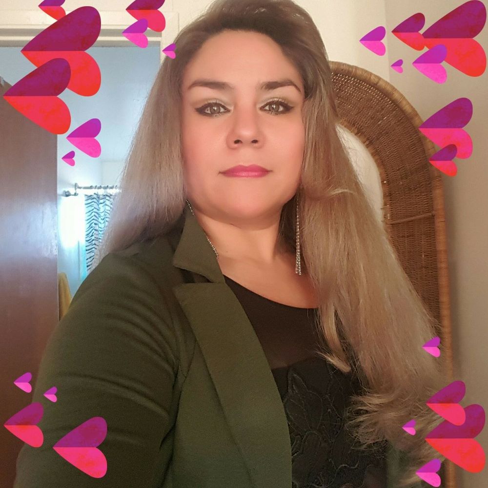 Meet your Posher, Juana