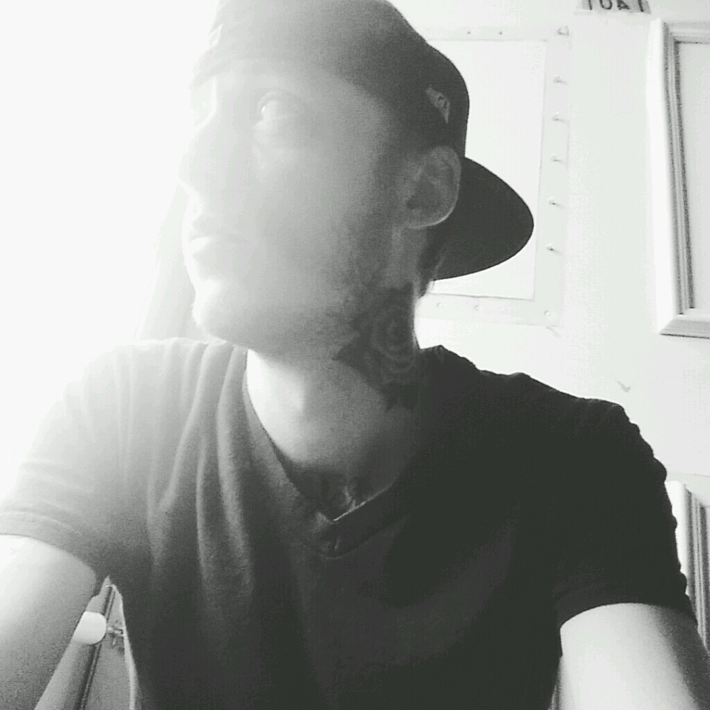 Meet your Posher, Eric