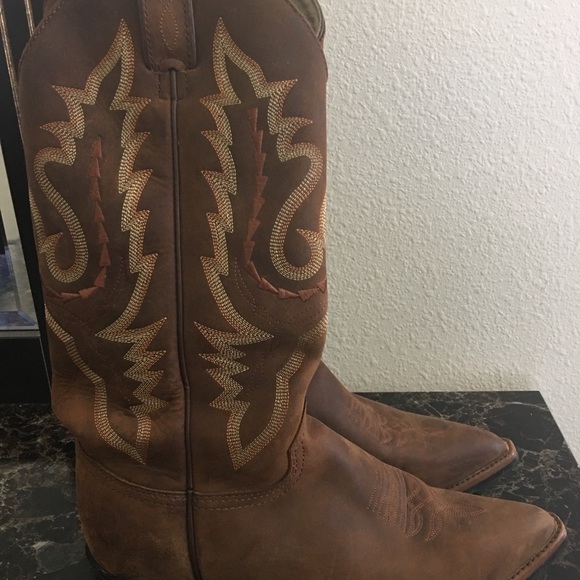 Justin Boots - Picture 2 of 3