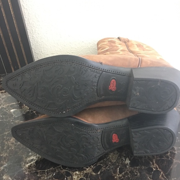 Justin Boots - Picture 3 of 3