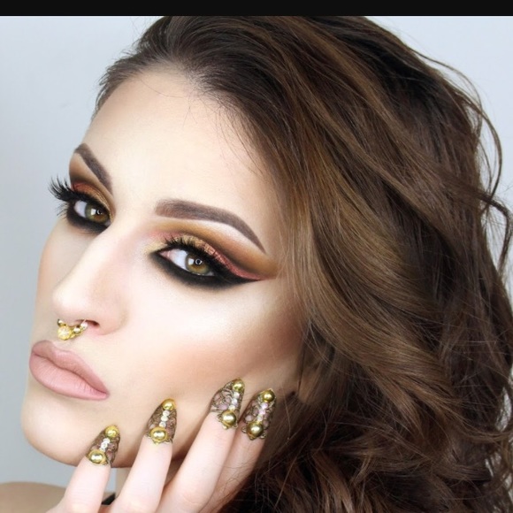 😍New Morphe 39A Dare to create eye palette😍 - Picture 8 of 8