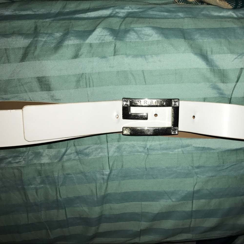 Guess Belt
