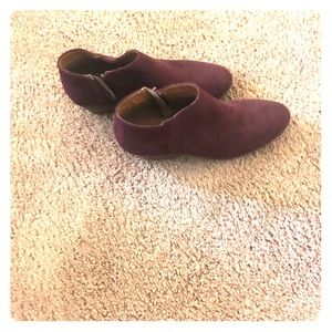 Dark burgundy booties