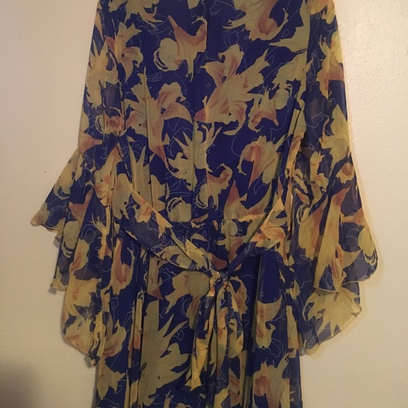 Beautiful blue with yellow maxi dress - Picture 5 of 6