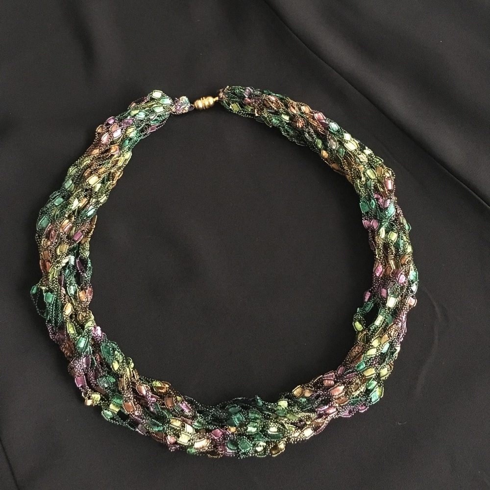 New fabric necklace.✨