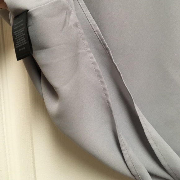 Top,sleeveless,grey,size-L/G, v-neck - Picture 3 of 6