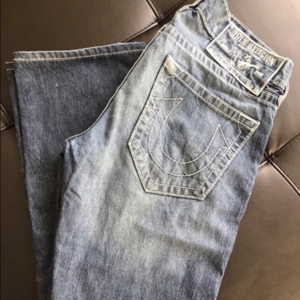 Men's authentic True Religion Jeans Size 34/32