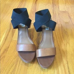 Steve Madden 5” cork wedges