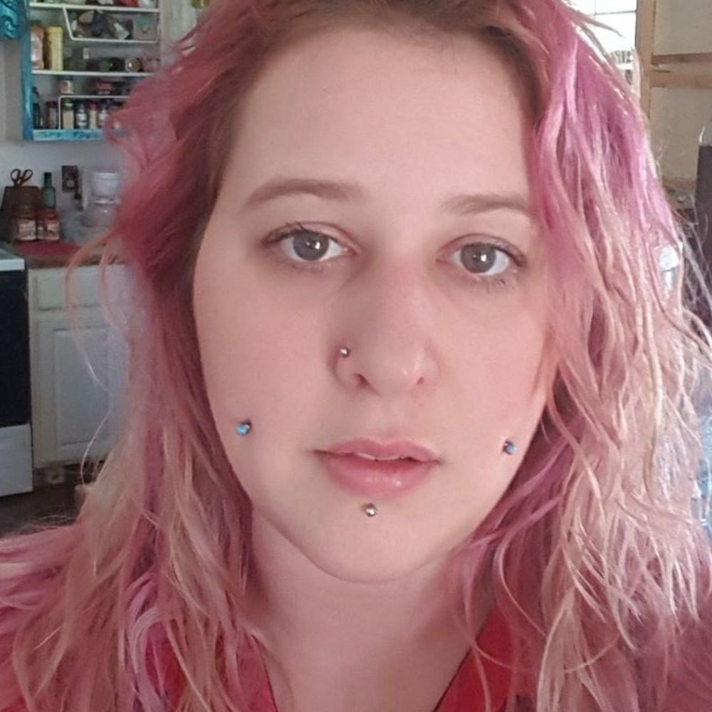 Meet your Posher, Amelia