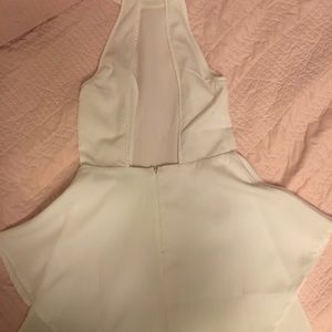 White High-neck dress