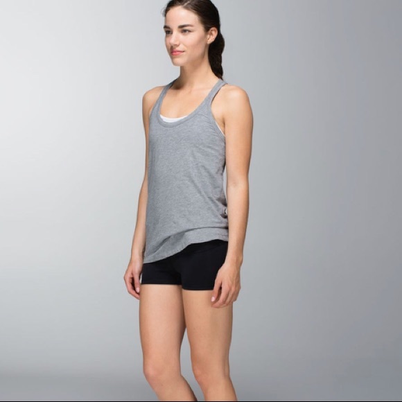 • Lululemon • Boogie Shorts Black Luxtreme 6 New - Picture 2 of 6