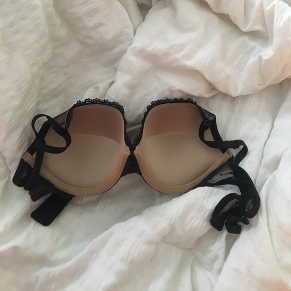 Black lace push-up bra - Picture 2 of 2