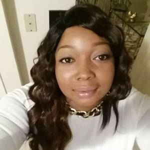 Meet your Posher, April